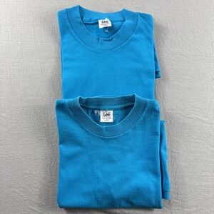 Vintage Lee T-Shirt Mens M Blue Made in USA Single Stitch Blank 90s Y2K Lot of 2